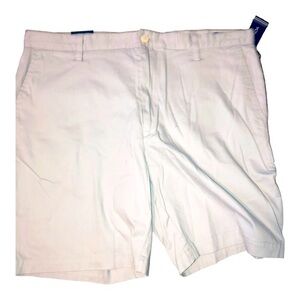 Nautica gray beige soft twill‎ 9” classic fit stretch deck shorts. New size 40